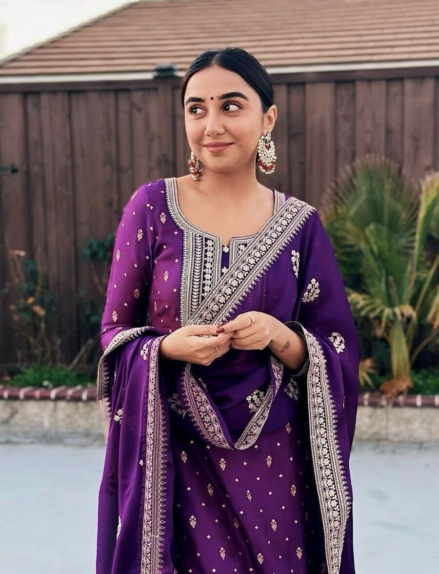 DESIGNER GEORGETTE EMBROIDERY SEQUENCE MOTI WORK TOP BOTTOM WITH DUPATTA PURPLE