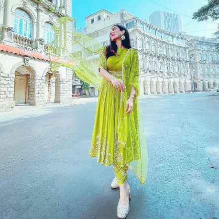 ATTRACTIVE GEORGETTE EMBROIDERY WORK GOWN BOTTOM WITH DUPATTA PARROT GREEN IN SIZE L-40