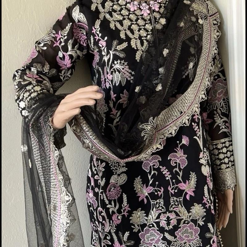 INDIAN ATTRACTIVE GEOREGETTE EMBROIDERY SEQUENCE WORK TOP BOTTOM WITH DUPATTA BLACK