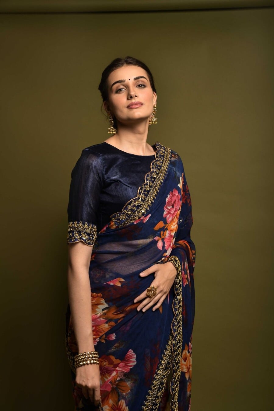 NEW ARRIVAL GEORGETTE FLORAL PRINTED SEQUENCE LACE WORK SAREE WITH UNSTITCHED BLOUSE