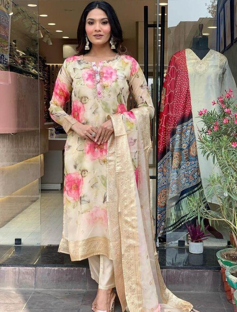 NEW ARRIVAL ORGANZA SILK DIGITAL PRINTED WITH ZARI AND JACQUARD WORK TOP BOTTOM WITH DUPATTA MINT