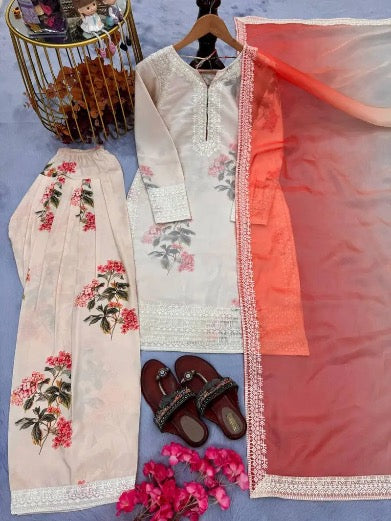 DESIGNER CHIFFON GEORGETTE DIGITAL PRINT WITH HEAVY EMBROIDERY WORK TOP PATIYALA WITH DUPATTA OFF WHITE IN LARGE