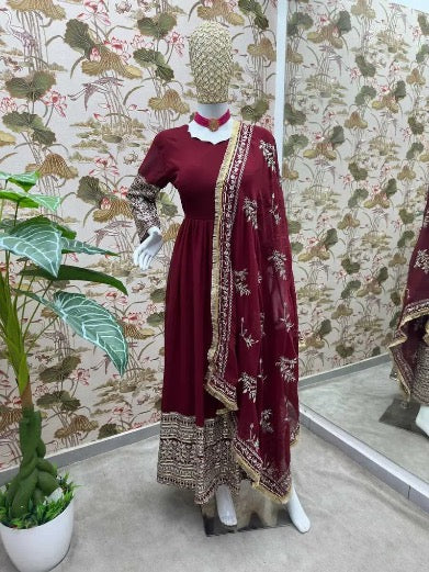 DESIGNER GEORGETTE EMBROIDERY SEQUENCE DESIGN WORK GOWN BOTTOM WITH DUPATTA MAROON
IN SIZE XL
