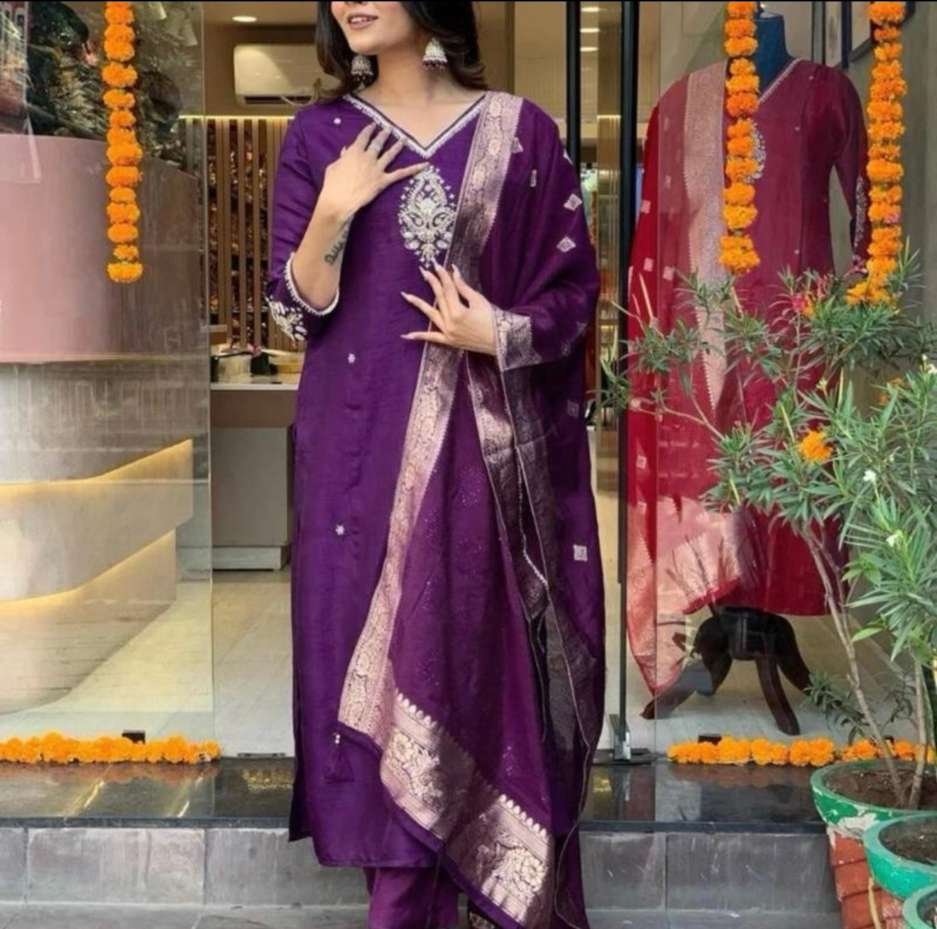 INDIAN GORGEOUS CHANDERI SILK EMBROIDERY WORK TOP BOTTOM WITH DUPATTA SIZE 40