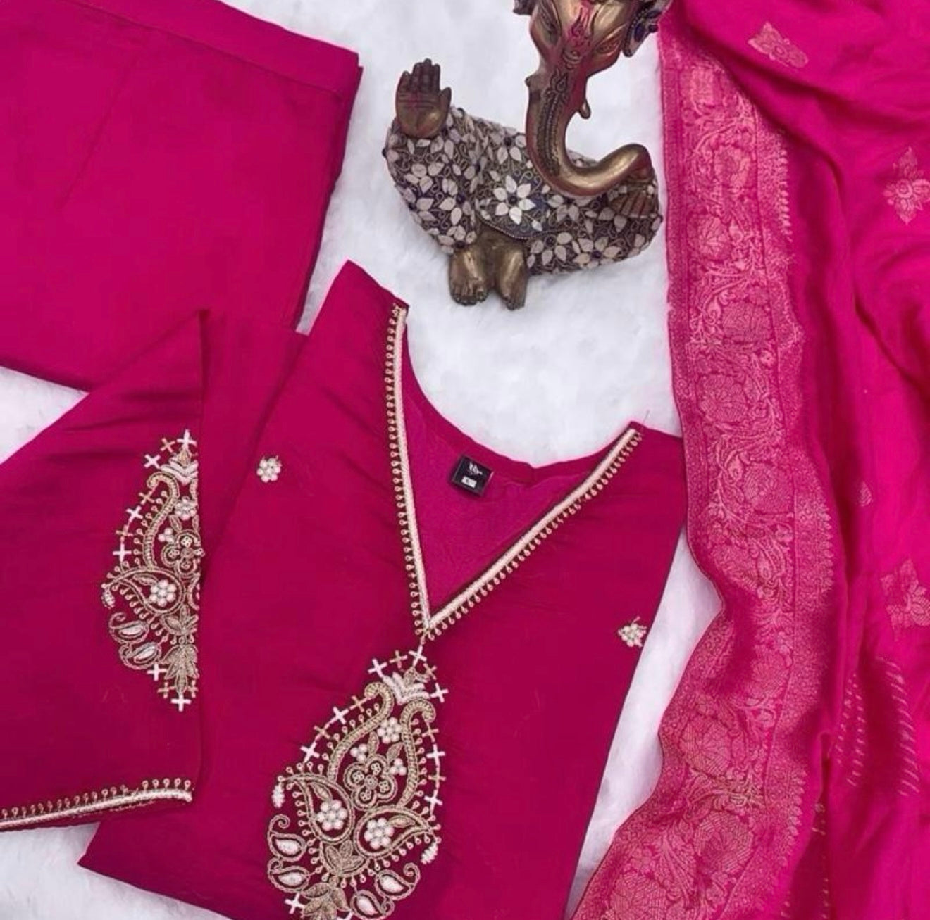 INDIAN GORGEOUS CHANDERI SILK EMBROIDERY WORK TOP BOTTOM WITH DUPATTA SIZE 40