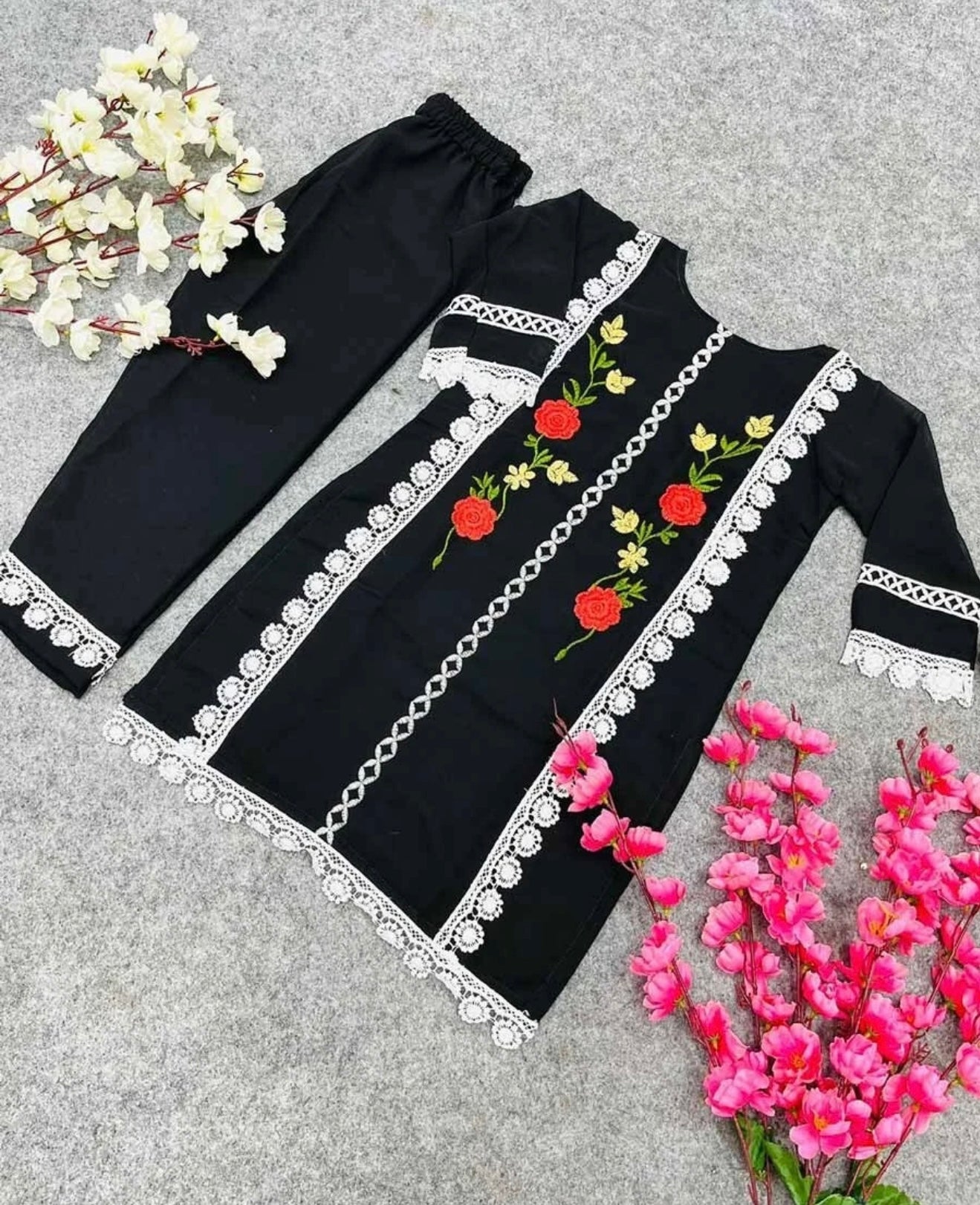 Kids Indian Traditional DESIGNER GEORGETTE EMBROIDERY WORK WEAR IN BLACK 3 to5year