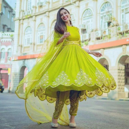 ATTRACTIVE GEORGETTE EMBROIDERY WORK GOWN BOTTOM WITH DUPATTA PARROT GREEN IN SIZE L-40