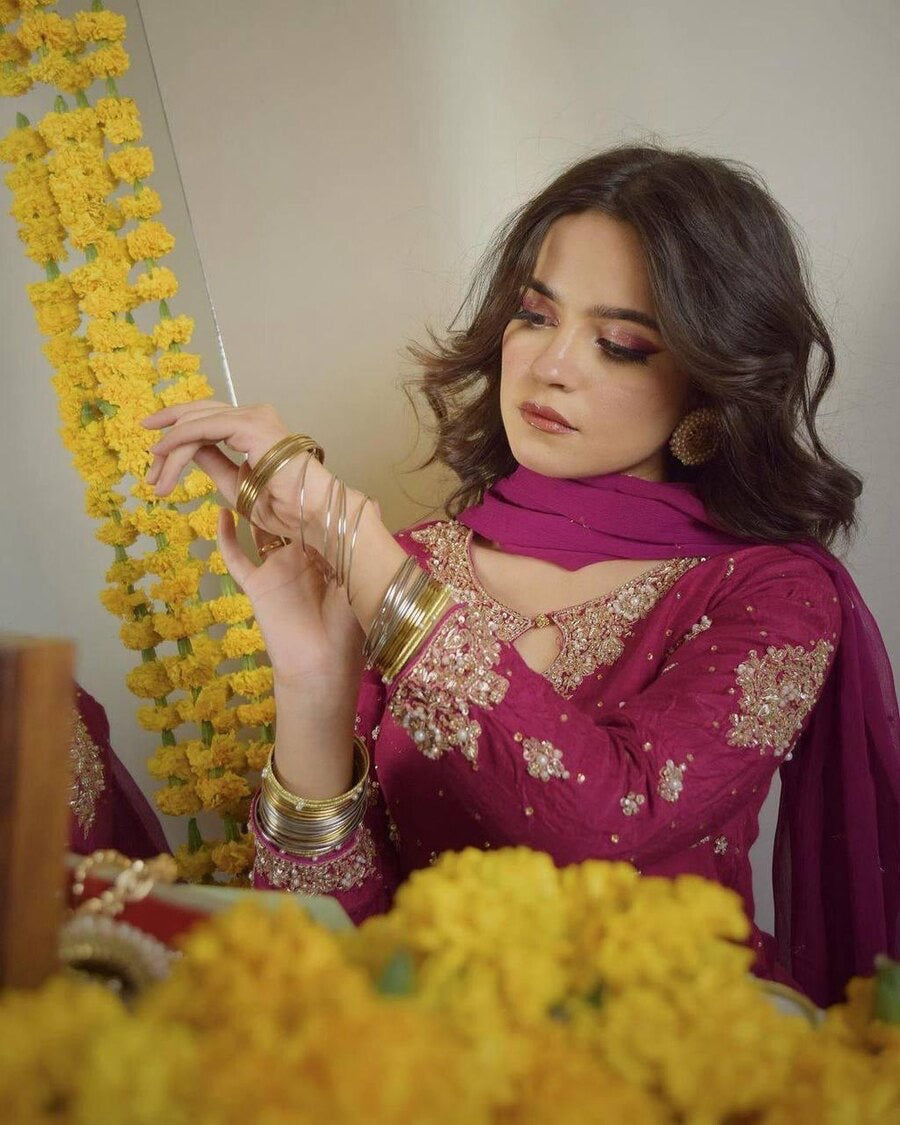 DESIGNER GEORGETTE SEQUENCE EMBROIDERY PEARL WORK TOP SHARARA WITH DUPATTA PINK