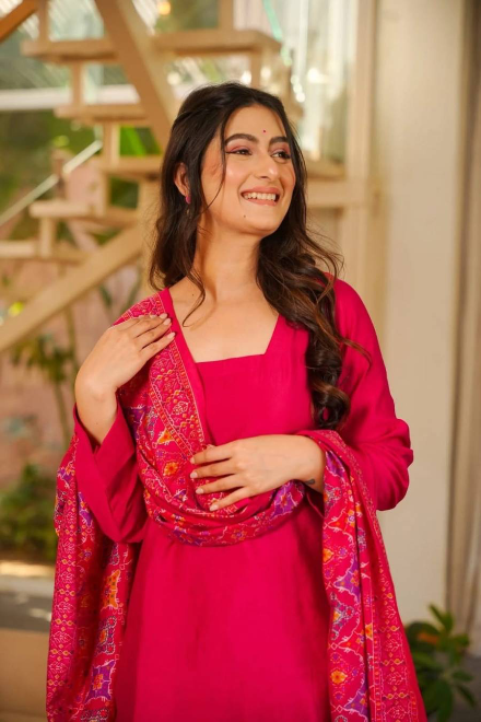NEW ARRIVAL FRENCH CREPE PLAIN TOP PATIYALA WITH DUPATTA RANI