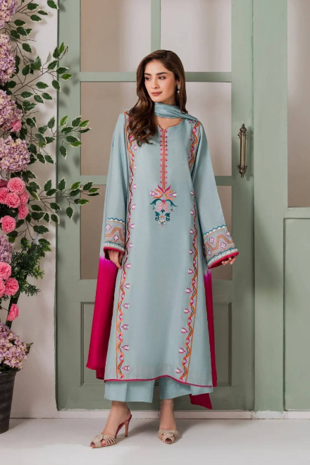 DESIGNER FRENCH CREPE EMBROIDERY SEQUENCE WORK TOP BOTTOM WITH DUPATTA SKY IN SIZE XL