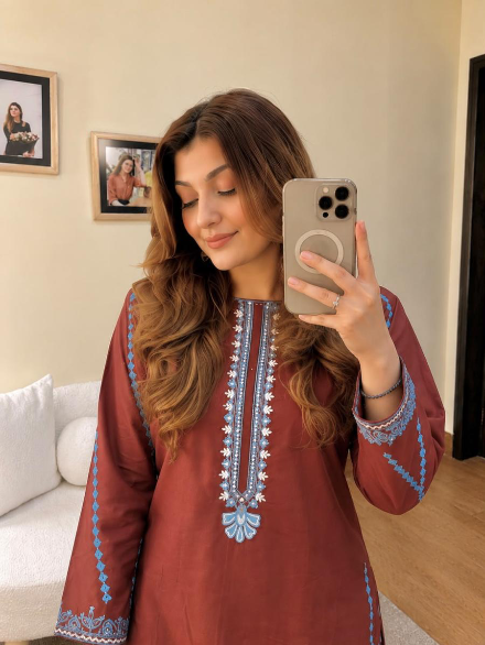 DESIGNER FRENCH CREPE THREAD EMBROIDERY WORK KURTI PALAZZO SET BROWN AND WHITE IN SIZE XL