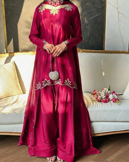 DESIGNER NATURAL CREPE EMBROIDERY AND MOTI WORK TOP PATIYALA WITH DUPATTA
