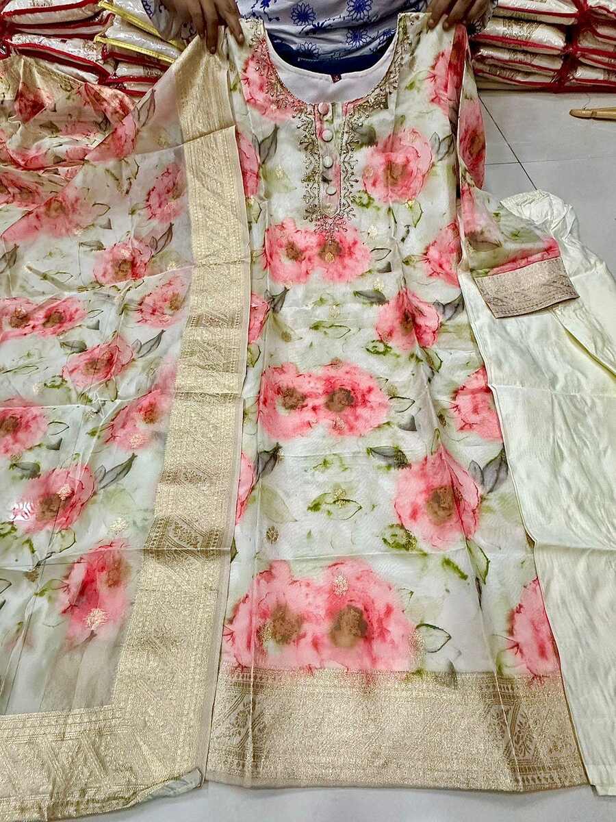 NEW ARRIVAL ORGANZA SILK DIGITAL PRINTED WITH ZARI AND JACQUARD WORK TOP BOTTOM WITH DUPATTA MINT