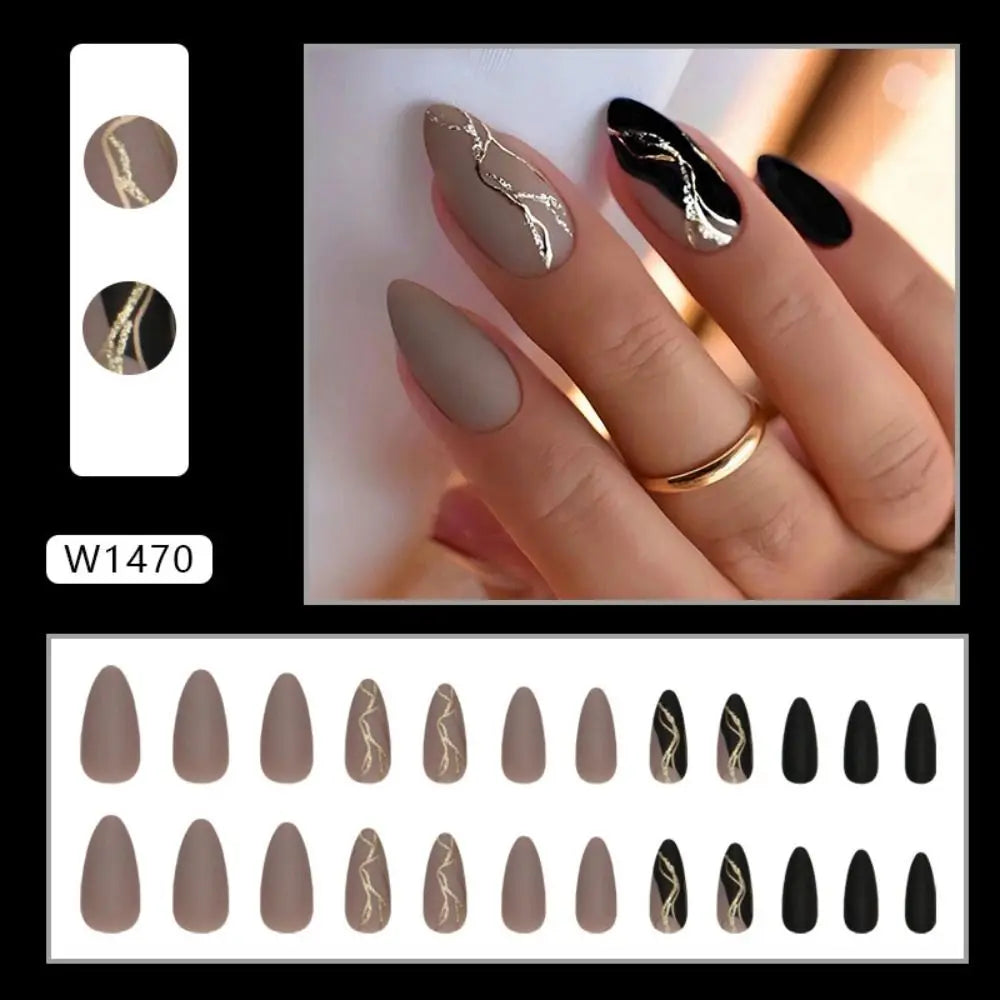 Manicure Long Almond False Nails Vintage Brown Maple Squirrels Press on Nails Gold Lines French Nail Tips DIY